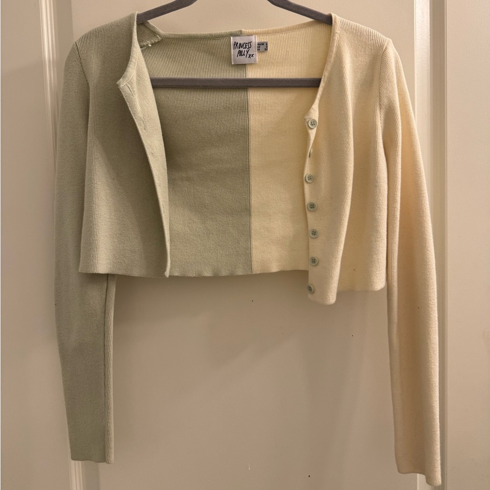 Princess Polly two toned sweater size 2
